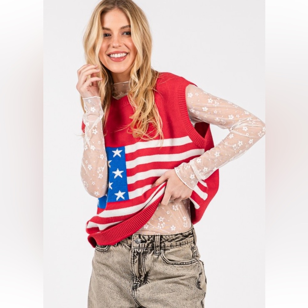 020. American flag 4th of July sweater vest in red